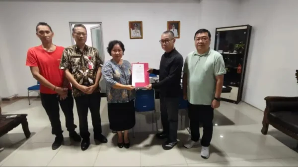 Bupati Joune Ganda Tunjuk Dua Pejabat Baru, Ini Posisi Strategis yang Diisi 8 Bupati Joune Ganda Tunjuk Dua Pejabat Baru, Ini Posisi Strategis yang Diisi