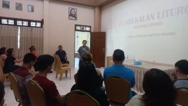 Paroki Pineleng Gelar Pelatihan Fasilitator Kitab Suci dan Liturgi Berkelanjutan