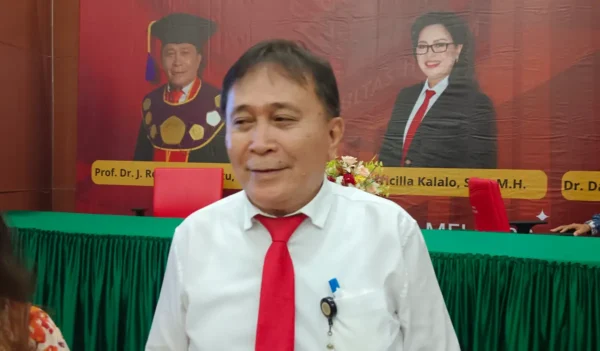 Unggul Telak! Prof Ronald Mawuntu Terpilih Jadi Dekan Fakultas Hukum Unsrat Manado 9 Unggul Telak! Prof Ronald Mawuntu Terpilih Jadi Dekan Fakultas Hukum Unsrat Manado