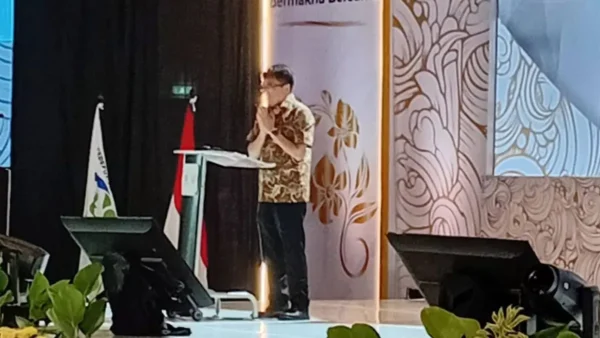 Wali Kota Manado Andrei Angouw Hadiri Kegiatan SERASI, Sebut Kesehatan Sebagai Investasi Bangsa 10 Wali Kota Manado Andrei Angouw Hadiri Kegiatan SERASI, Sebut Kesehatan Sebagai Investasi Bangsa