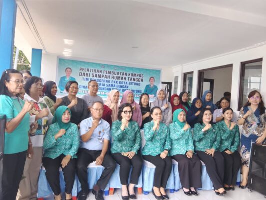 TP PKK dan DLH Kota Bitung Bergerak, Ellen Honandar Sondakh Ajak Warga Jadi Pelopor Pengelolaan Sampah Rumah Tangga