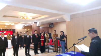 Wali Kota Hengky Honandar Resmi Lantik 4 Pejabat Tinggi Pratama, Berikut Nama dan Jabatannya