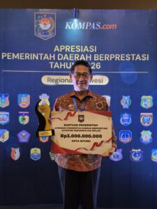 Bitung Ukir Prestasi! Wali Kota Hengky Honandar Bawa Pulang Penghargaan Terbaik I Pengendalian Inflasi se-Sulawesi