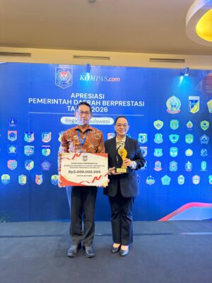 Bitung Ukir Prestasi! Wali Kota Hengky Honandar Bawa Pulang Penghargaan Terbaik I Pengendalian Inflasi se-Sulawesi