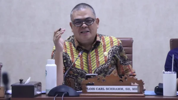 Lois Schramm Apresiasi Program Pembatasan Gadget Anak Sekolah Oleh Gubernur Sulut Yulius Stevanus