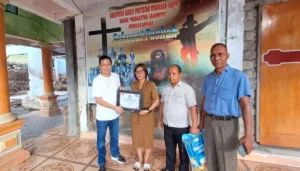KKK Salurkan Bantuan Rp25 Juta untuk Jemaat KGPM di Sitaro, Wujud Nyata Semangat Mapalus