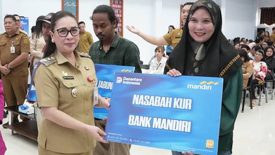 Vanda Sarundajang: UMKM Minahasa Harus Lebih Berkembang 8 Vanda Sarundajang: UMKM Minahasa Harus Lebih Berkembang