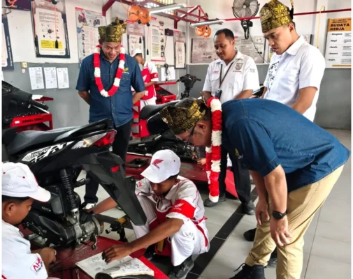 Siap ke Dunia Kerja! SMK Negeri 3 Mandau Asah Keterampilan di Pos AHASS Teaching Factory