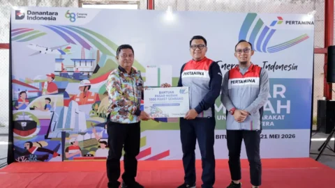 Pertamina Salurkan 1.000 Paket Sembako untuk Masyarakat Pra Sejahtera di Maesa Bitung
