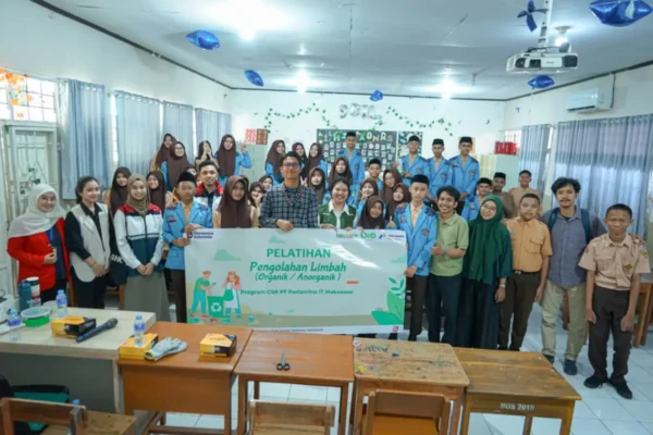 Pertamina Edukasi Pengolahan Sampah, Siswa Makassar Diajak Peduli Lingkungan Sejak Dini 8 Pertamina Edukasi Pengolahan Sampah, Siswa Makassar Diajak Peduli Lingkungan Sejak Dini