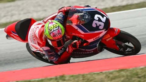 Debut Sensasional Ramadhipa, Pembalap Indonesia Raih Podium Moto3 Junior Barcelona