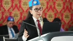 Vanda Sarundajang: Hukum Tua Terpilih Dituntut Profesional, Kuasai Manajemen dan Kepemimpinan Desa