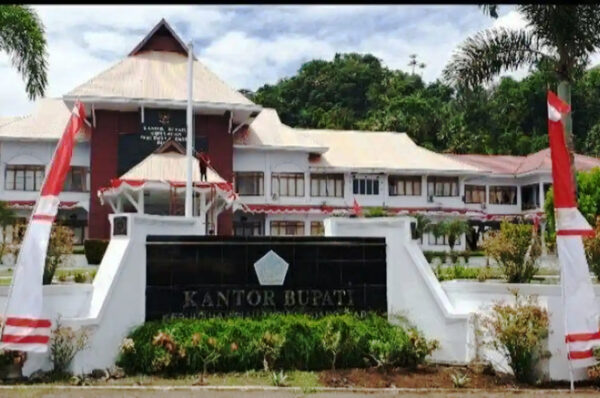 Birokrasi Sitaro Memanas, DPRD Siapkan Pansus dan Soroti Peran Plh Sekda 1 Birokrasi Sitaro Memanas, DPRD Siapkan Pansus dan Soroti Peran Plh Sekda