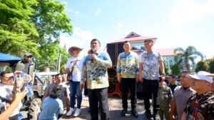Dari MBG hingga Pertambangan Rakyat, Gubernur Yulius Selvanus Jawab Aspirasi Massa Pragib