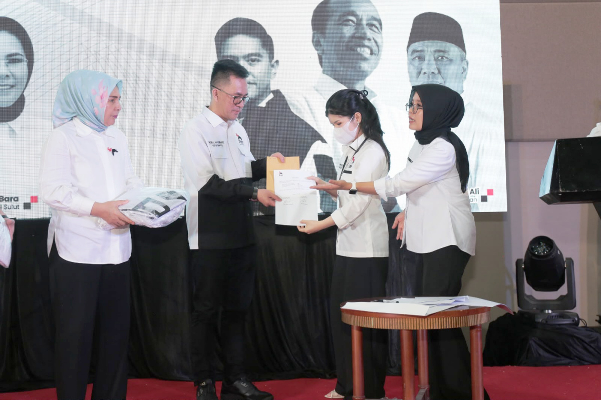Monica Tambajong Tegaskan PSI Manado Bentuk Ranting di Seluruh Kelurahan, Siap Hadapi Pemilu 2029