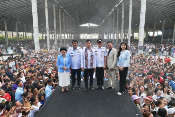 Dari Pesantren di Jombang ke Perkemahan GPdI di Minut, Wapres Gibran Gaungkan Persatuan di Tengah Keberagaman