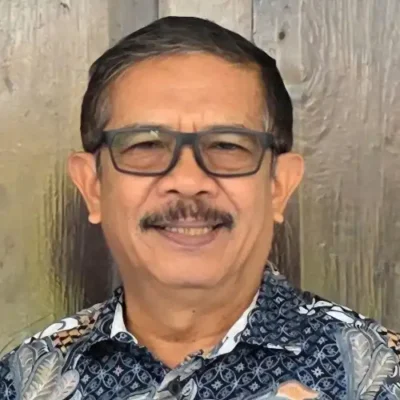 Mengapa Kampus Selalu Kembali ke Titik Nol?