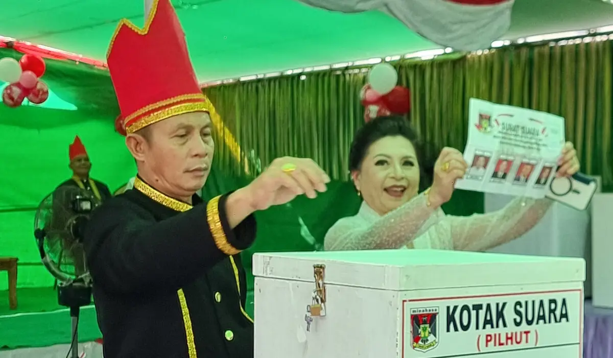Fakta Menarik Kemenangan Nicolaus Tangapo di Pilhut Pineleng Dua: Sportivitas Petahana hingga The Power of Emak-emak