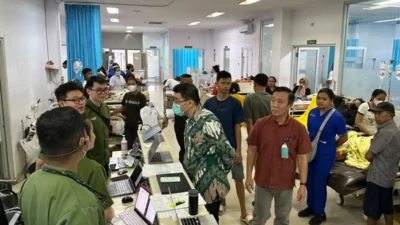 Menyisir Sudut IGD: Ikhtiar Tanpa Lelah Prof Starry Rampengan Jaga Ritme Pelayanan RSUP Kandou