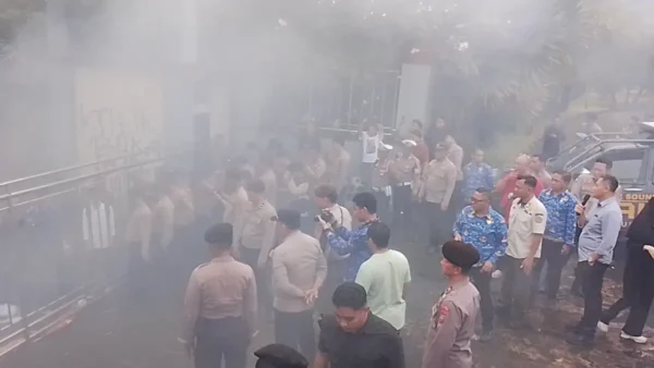 Royke Anter Tegaskan DPRD Sulut Terbuka Terima Aspirasi, Sesalkan Aksi Mahasiswa Berujung Ricuh