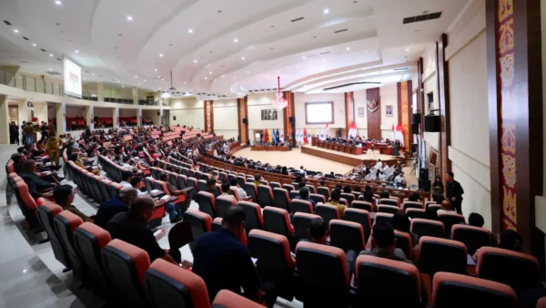 Disisipi Catatan Penting, Lima Fraksi DPRD Sulut Setujui Dua Ranperda Lanjut Dibahas