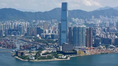 Foto yang diabadikan pada 17 September 2025 ini memperlihatkan pemandangan Distrik Budaya Kowloon Barat di Hong Kong, China selatan. (Xinhua/Chen Duo)