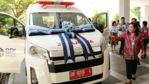 BRI Serahkan Ambulans Baru untuk RSUP Kandou, Perkuat Layanan Gawat Darurat