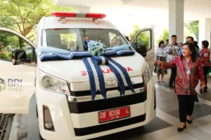 BRI Serahkan Ambulans Baru untuk RSUP Kandou, Perkuat Layanan Gawat Darurat