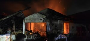 Tiga Rumah di Perum Sagrat Lama Bitung Ludes Terbakar, Tiga Armada Damkar Dikerahkan