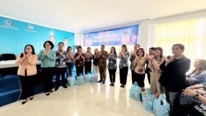 Ellen Honandar Sondakh Pimpin Gerakan Ekonomi Hijau, Tas Kresek Disulap Jadi Produk Bernilai Jutaan