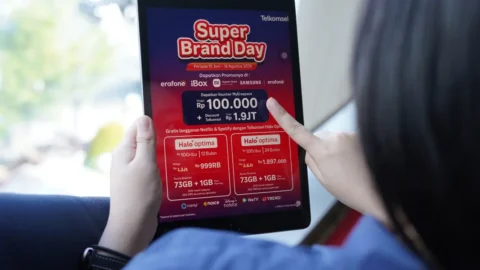 Telkomsel dan Erajaya Gelar Super Brand Day, Diskon hingga Rp1,9 Juta dan Gratis Netflix