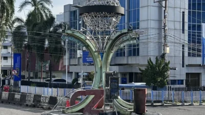 Di jantung Kota Manado, Tugu Zero Point berdiri sebagai penanda awal setiap perjalanan. Sebuah titik yang menghubungkan masa lalu, hari ini, dan harapan untuk esok.