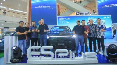 DFSK membuka program prapemesanan untuk kendaraan listrik hibrida plug-in pertamanya di Indonesia, E5 Plus, dalam sebuah acara di Jakarta pada 23 Juni 2026. (Sumber foto: DFSK Indonesia)