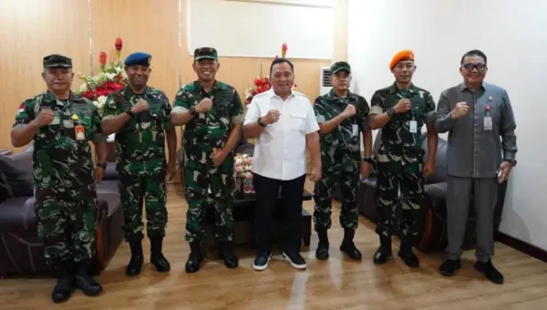 Bupati Robby Dondokambey Terima Courtesy Call Danlanud Sam Ratulangi Manado