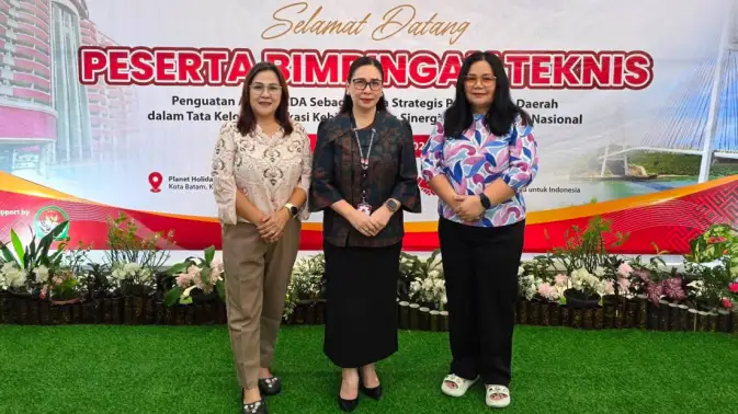 Vanda Sarundajang Perkuat Kapasitas Kepemimpinan Lewat Bimtek ASWAKADA di Batam