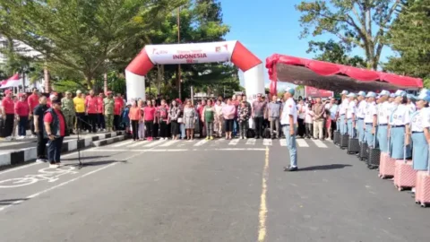 Bupati Robby Tantang Mental Calon Paskibraka Minahasa 2026