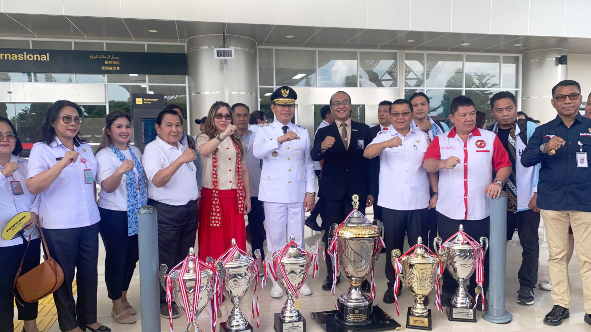Sambut Jawara Pesparawi Nasional, Wagub Victor Mailangkay: Kalian Kebanggaan Sulawesi Utara