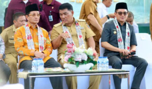 Momen Hangat Yulius Selvanus Sambut Menag Nasaruddin Umar Warnai Pembukaan MTQ XXXI Sulawesi Utara