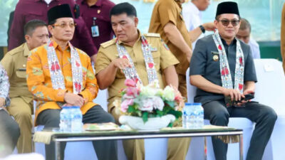 Momen Hangat Yulius Selvanus Sambut Menag Nasaruddin Umar Warnai Pembukaan MTQ XXXI Sulawesi Utara