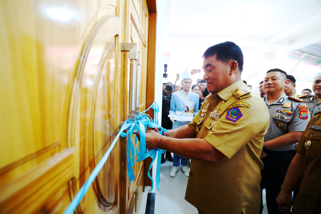 Yulius Selvanus Soroti Peran Gereja Hadapi Krisis Global, Ajak GMIBM Bangun Sulut Bersama