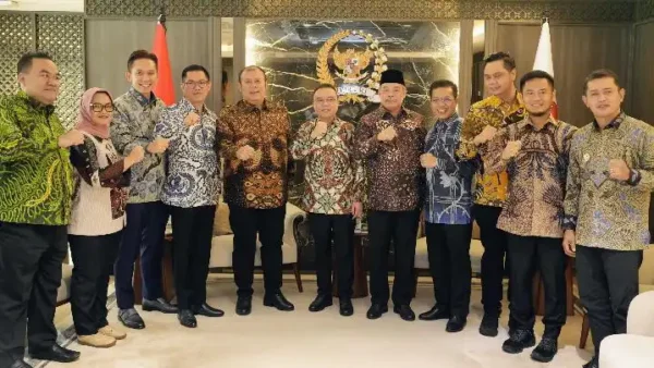 Sekjen Apkasi Joune Ganda Temui Pimpinan DPR RI Bahas Isu Efisiensi