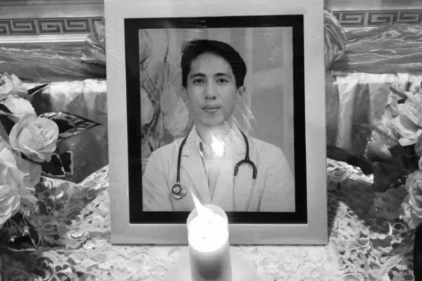 Kematian dr. Adrian PPDS Unsrat: Polisi Belum Simpulkan Penyebab, Ini Kata Kasat Reskrim dan Pihak Universitas 1 Kematian dr. Adrian PPDS Unsrat: Polisi Belum Simpulkan Penyebab, Ini Kata Kasat Reskrim dan Pihak Universitas