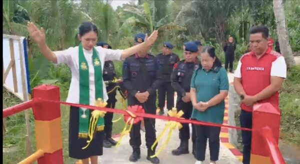 Jembatan Kecil, Harapan Besar: Kisah di Balik 3 Meter yang Mengubah Airmadidi Bawah