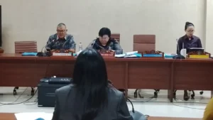 Lois Schramm Minta Dinkes Sulut Seriusi Masalah Stok Obat-obatan