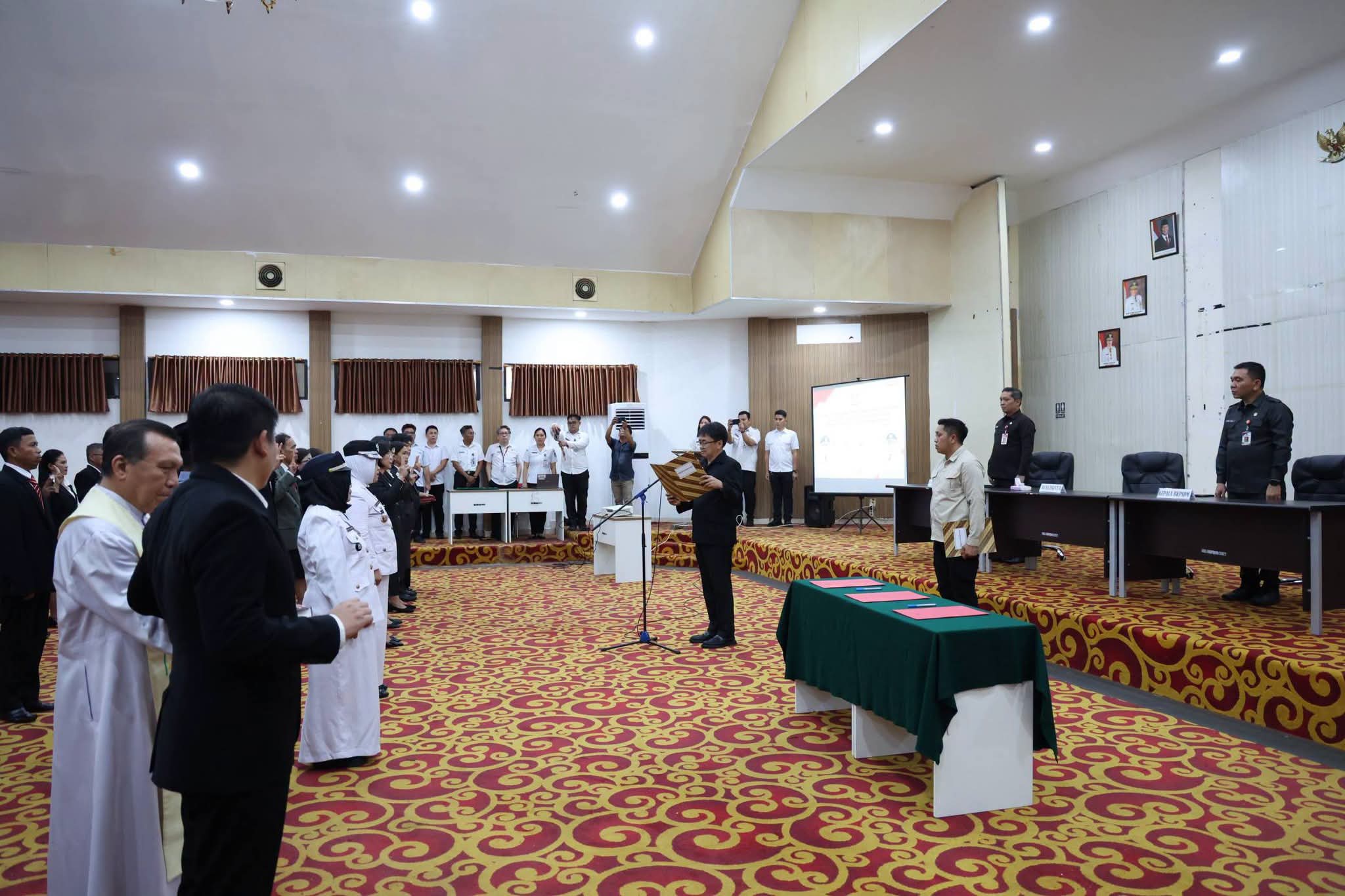Rotasi 25 Jabatan di Manado, Andrei Angouw: ‘Bekerjalah Maksimal, Pelajari Tupoksi’