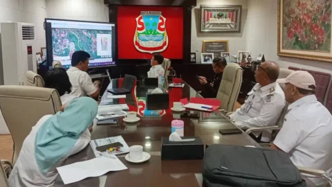 Wali Kota Andrei Angouw Bahas Teknis Persampahan Bersama Kecamatan Tuminting dan Wanea, Fokus Perkuat Sistem Kebersihan