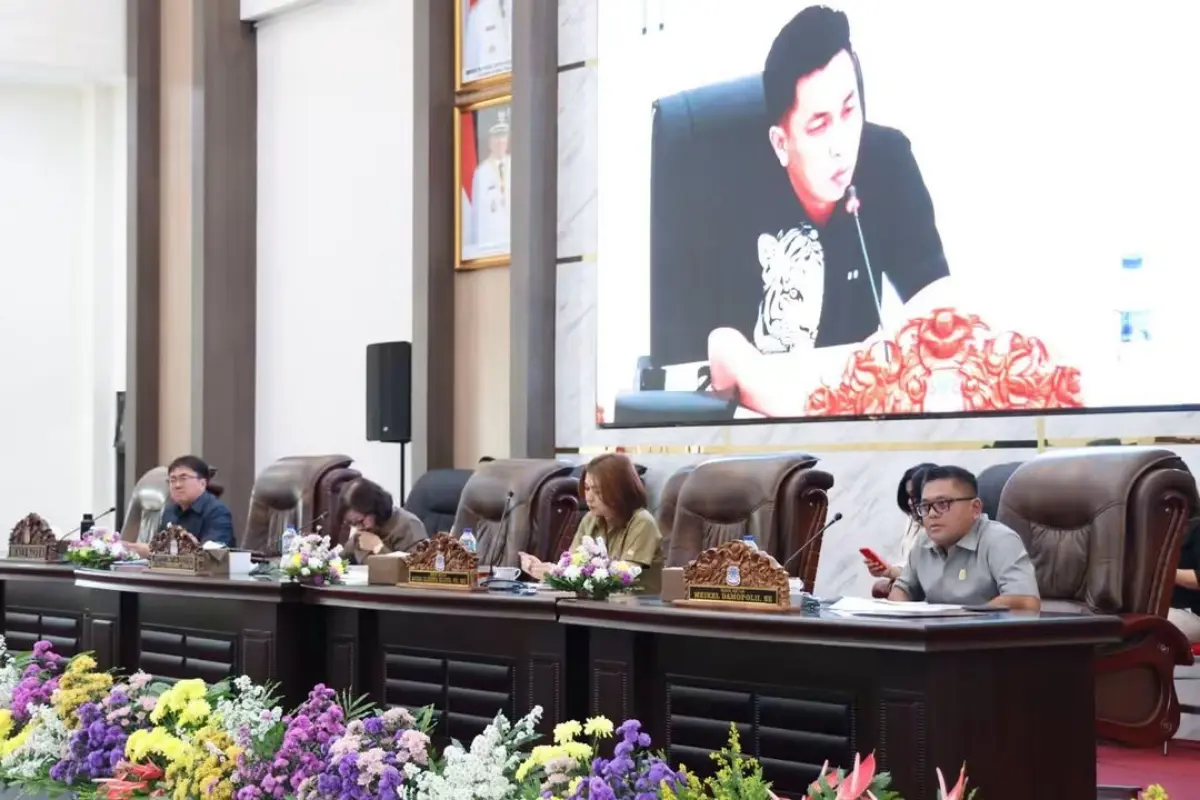 Andrei Angouw Sampaikan KUA-PPAS APBD Manado 2027, Fokus SDM dan Ekonomi