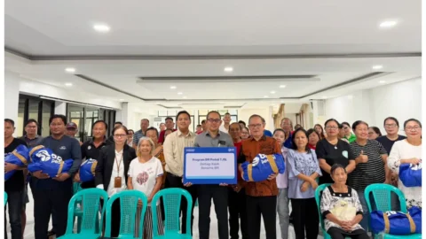 10 Ribu Paket Sembako Senilai Rp2 Miliar Disalurkan BRI Peduli, Manado Terima 750 Paket