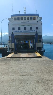 Usai Docking, KMP Tude Resmi Berlayar Lagi; Akses Bitung–Lembeh Kembali Normal