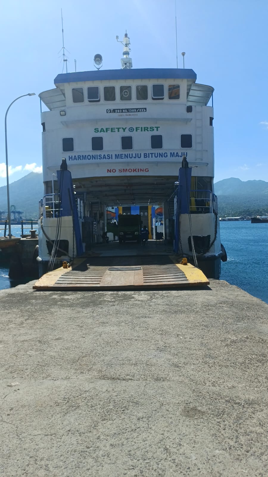 Usai Docking, KMP Tude Resmi Berlayar Lagi; Akses Bitung–Lembeh Kembali Normal